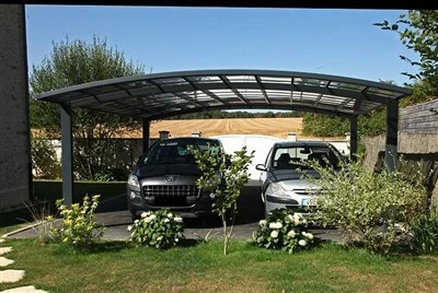 Wiaty parkingowe o wymiarach 18 stóp * 19,7 stóp * 8,2 stopy z aluminiową ramą ze stopu